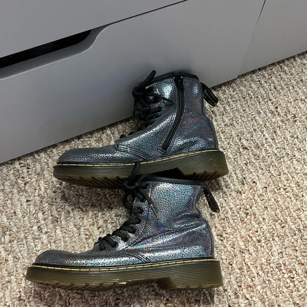 Kids dr martens delaney boots